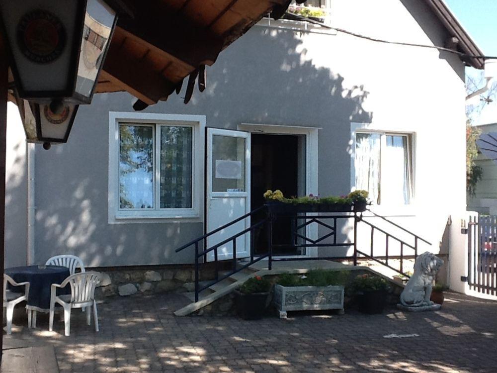 Pension Casa Topolino Wiener Neustadt Exteriör bild